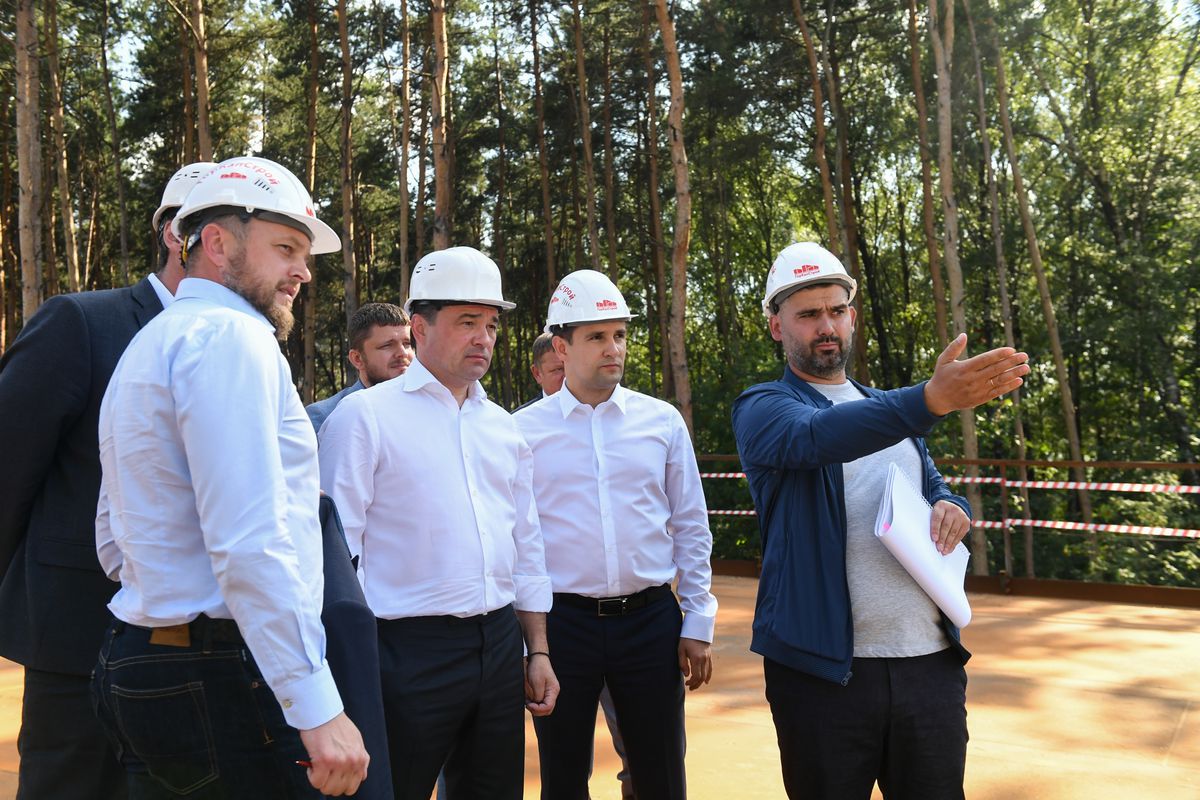 Андрей Воробьев губернатор московской области - Проверка хода строительства путепровода в Реутове